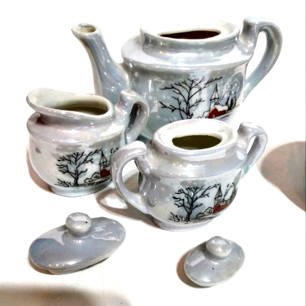 1940's 23 pcs Lusterware Iridescent Blue miniature tea set - Picture 2 of 7